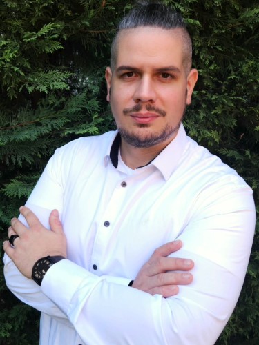 Dr. Pintér Dániel Gergő